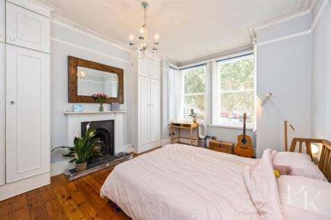 Cissbury Road 15 Flat 1 - 002.jpg