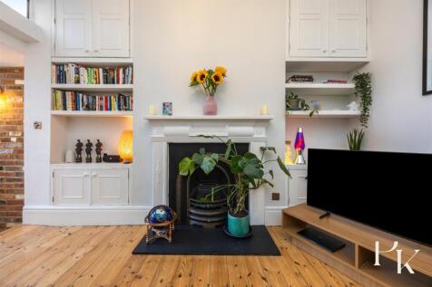 Cissbury Road 15 Flat 1 - 005.jpg