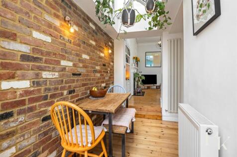 Cissbury Road 15 Flat 1 - 0012.jpg
