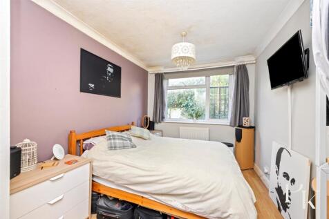 Albert Road, 20, Flat 3-012.JPG