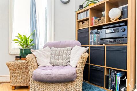 Albert Road, 20, Flat 3-016.JPG