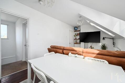 13e, Powis Road (2).jpg