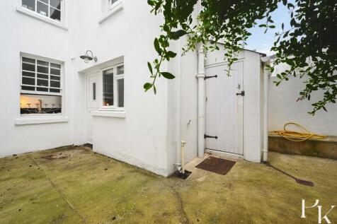 32-cheltenham-place-bn1 (7).jpg