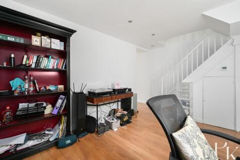 32-cheltenham-place-bn1 (9).jpg