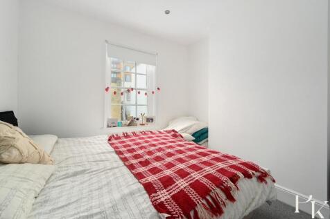 32-cheltenham-place-bn1 (17).jpg