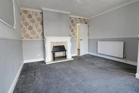 FRONT LOUNGE measuring