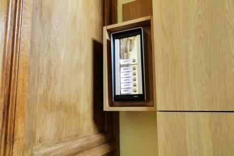 intercom.jpg