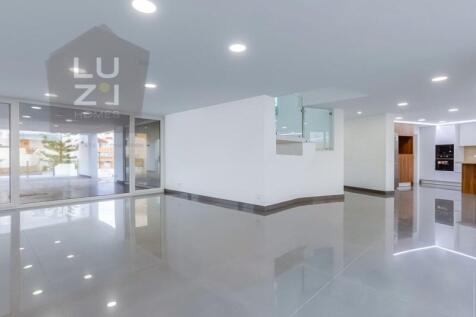 Luxury 4 bedroom villa, recently completed, in Lagos - Deal Homes
