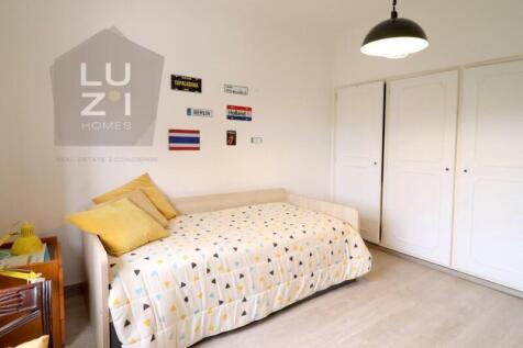 Renovated T6&#43;4 Villa perfect for Local Accommodation, close to Praia da Luz- Deal Homes