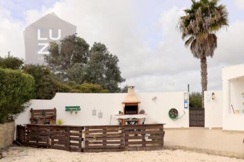 Renovated T6&#43;4 Villa perfect for Local Accommodation, close to Praia da Luz- Deal Homes