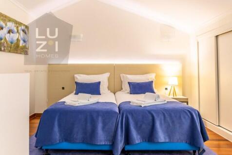 Tourist village on the outskirts of Lagos - Deal Homes