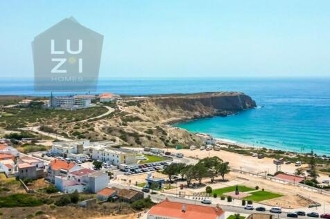 Newly built T6&#43;2 house, with swimming pool, close to the beach, Sagres-Luzi Homes