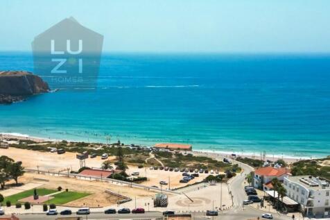 Newly built T6&#43;2 house, with swimming pool, close to the beach, Sagres-Luzi Homes