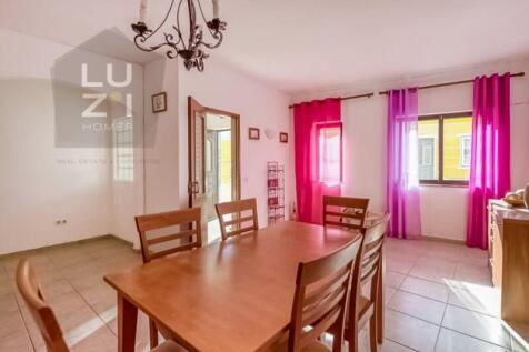 3&#43;1 bedroom semi-detached house with 2 entrances, Vila do Bispo - LUZI HOMES