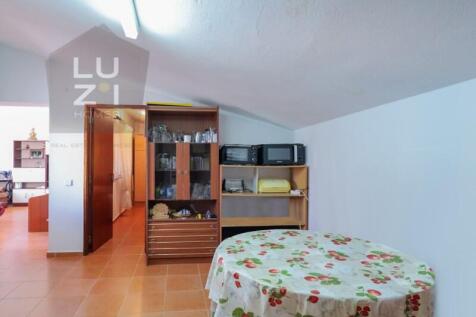 3&#43;1 bedroom semi-detached house with 2 entrances, Vila do Bispo - LUZI HOMES