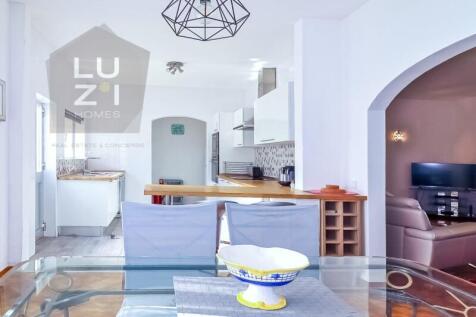 Detached 4&#43;1 Bedroom Villa in Lagos - Luzi Homes