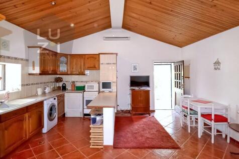 Detached 4&#43;1 Bedroom Villa in Lagos - Luzi Homes