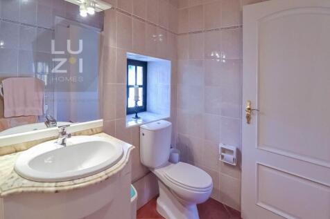 Detached 4&#43;1 Bedroom Villa in Lagos - Luzi Homes