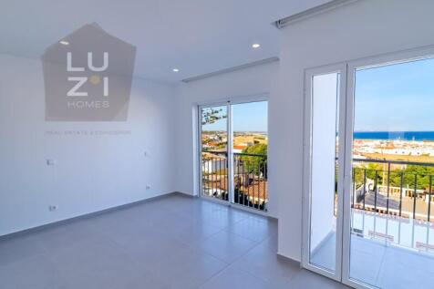 Renovated 3 storey villa with sea views in the old town, Lagos - LUZI HOMES