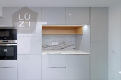 Renovated 3 storey villa with sea views in the old town, Lagos - LUZI HOMES
