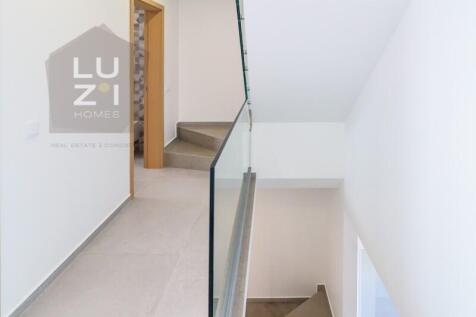 Renovated 3 storey villa with sea views in the old town, Lagos - LUZI HOMES