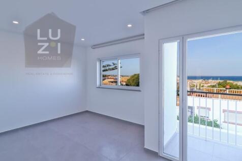 Renovated 3 storey villa with sea views in the old town, Lagos - LUZI HOMES
