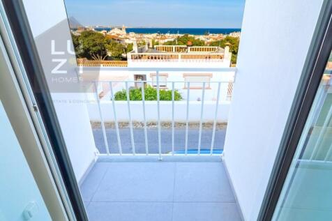 Renovated 3 storey villa with sea views in the old town, Lagos - LUZI HOMES