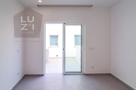 Renovated 3 storey villa with sea views in the old town, Lagos - LUZI HOMES