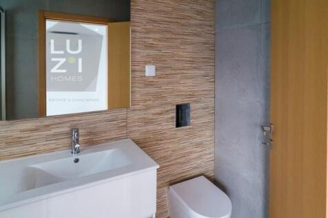 Renovated 3 storey villa with sea views in the old town, Lagos - LUZI HOMES