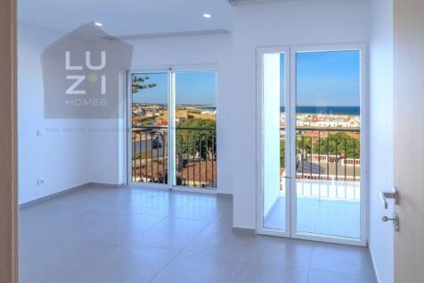 Renovated 3 storey villa with sea views in the old town, Lagos - LUZI HOMES