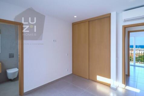 Renovated 3 storey villa with sea views in the old town, Lagos - LUZI HOMES