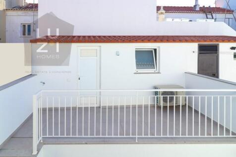 Renovated 3 storey villa with sea views in the old town, Lagos - LUZI HOMES