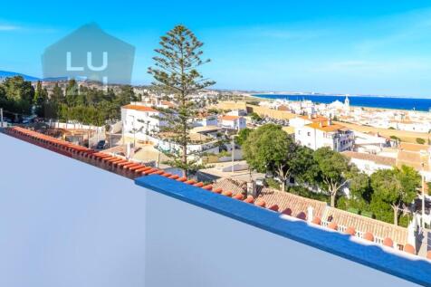 Renovated 3 storey villa with sea views in the old town, Lagos - LUZI HOMES