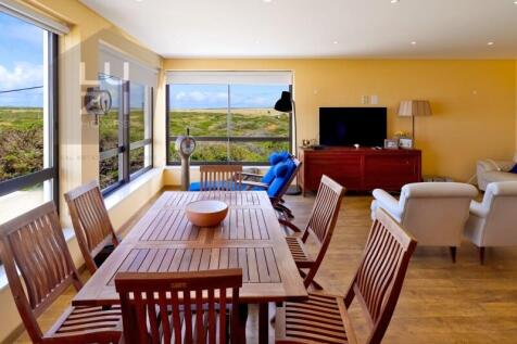2 bedroom flat with sea views, Sagres - Luzi Homes