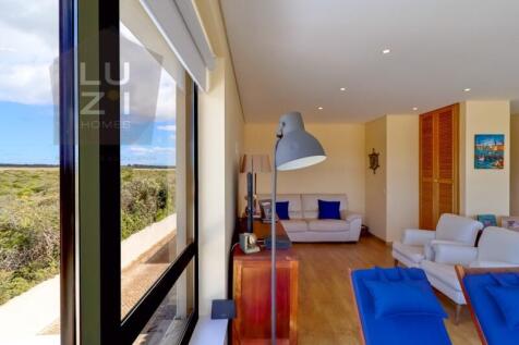 2 bedroom flat with sea views, Sagres - Luzi Homes