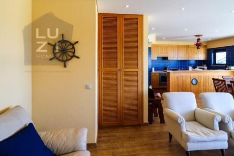 2 bedroom flat with sea views, Sagres - Luzi Homes
