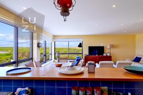 2 bedroom flat with sea views, Sagres - Luzi Homes