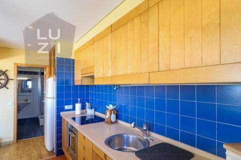 2 bedroom flat with sea views, Sagres - Luzi Homes