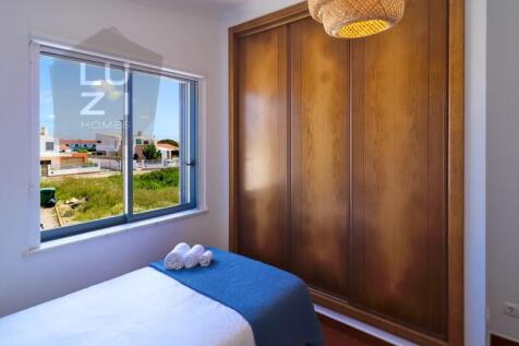 3 bedroom villa with pool and garage in Sagres - Luzi Homes