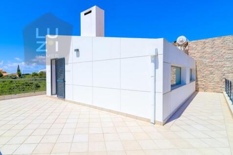 3 bedroom villa with pool and garage in Sagres - Luzi Homes