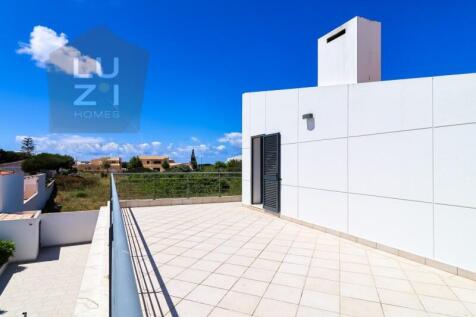 3 bedroom villa with pool and garage in Sagres - Luzi Homes