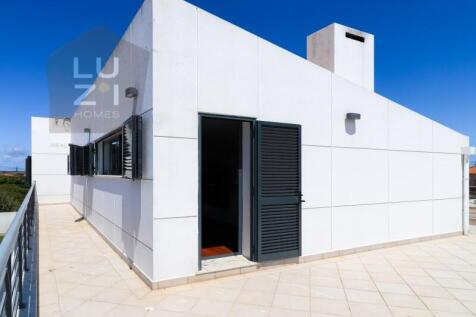 3 bedroom villa with pool and garage in Sagres - Luzi Homes