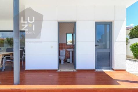 3 bedroom villa with pool and garage in Sagres - Luzi Homes