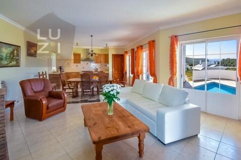 Luxury 6 bedroom villa with pool in Burgau, Algarve - Luzi Homes