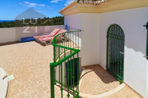 Luxury 6 bedroom villa with pool in Burgau, Algarve - Luzi Homes