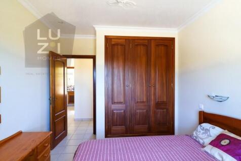 Luxury 6 bedroom villa with pool in Burgau, Algarve - Luzi Homes