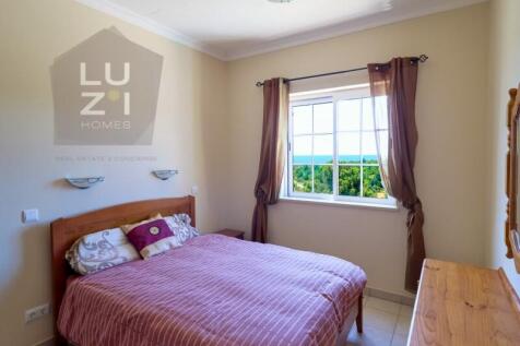 Luxury 6 bedroom villa with pool in Burgau, Algarve - Luzi Homes