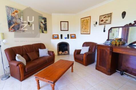 Luxury 6 bedroom villa with pool in Burgau, Algarve - Luzi Homes