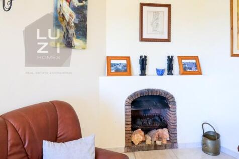 Luxury 6 bedroom villa with pool in Burgau, Algarve - Luzi Homes