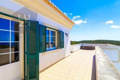 Luxury 6 bedroom villa with pool in Burgau, Algarve - Luzi Homes
